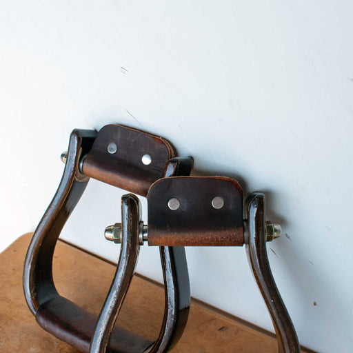Barely Used Don Orrell Wooden Stirrups Sale Barn Don Orrell