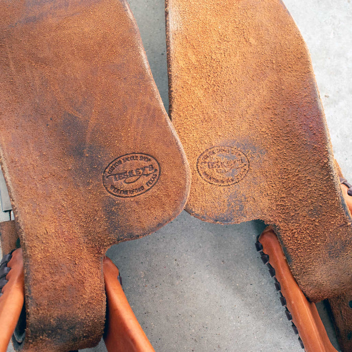 Used Youth Teskeys Fenders With Stirrups Sale Barn Teskey's