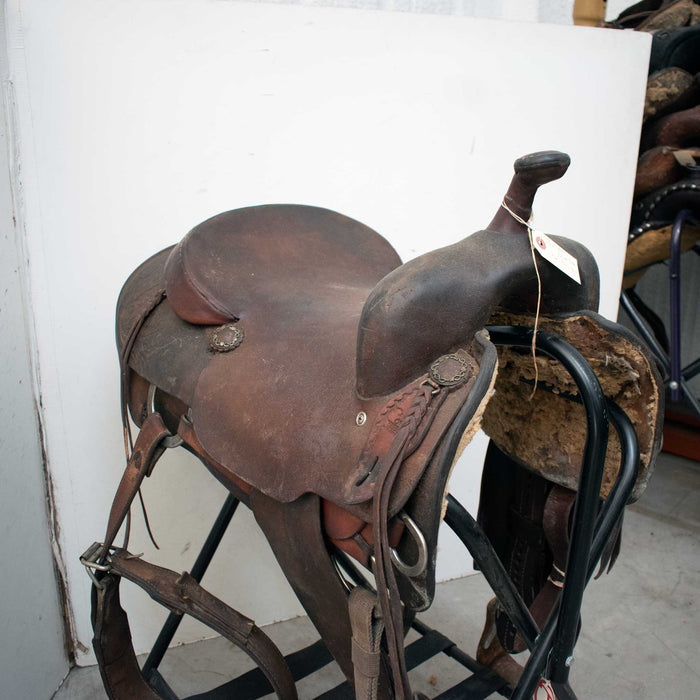 Used 17" Coats Non-Rider Saddle Sale Barn Coats