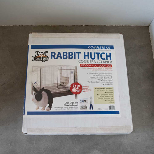 NEW Pet Lodge Rabbit Hutch Sale Barn MISC   