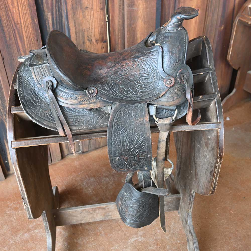 Vintage Western  Cowboy Saddle - Western Decor  _CA1043