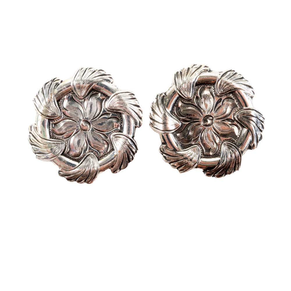 New Floral Set Of 2 1 1/2" Conchos Sale Barn MISC   