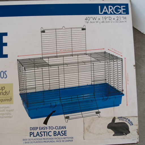 NEW Pet Lodge Small Animal/ Rabbit Home Sale Barn MISC   