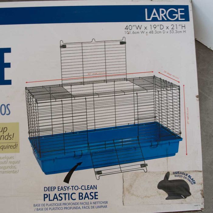 NEW Pet Lodge Small Animal/ Rabbit Home Sale Barn MISC   