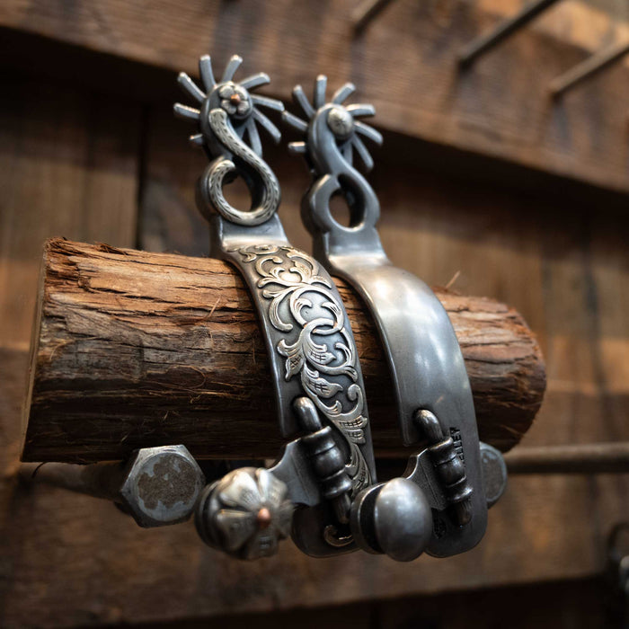 Kerry Kelley Silver Mounted Chihuahua 8pt Spurs