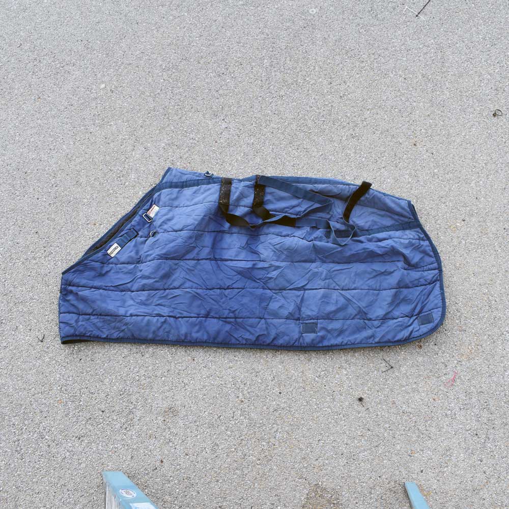 Used 66" Adjustafit Winter Blanket Sale Barn Teskey's