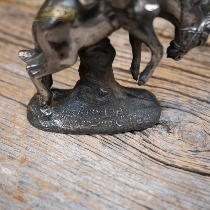 Vintage Souvenir "The Round Up Let' R Buck" Cheyene Wyo.