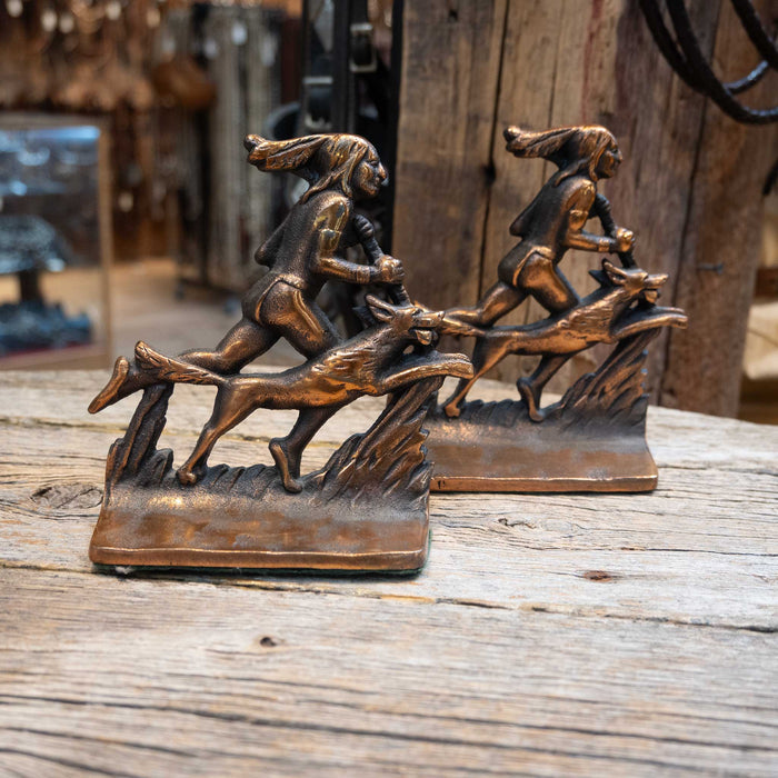 Vintage Cast Iron Hunting Indian w/dogs Bookends