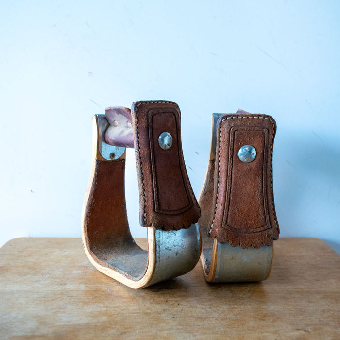 Used Wooden Stirrups With Rough out Lining Sale Barn MISC