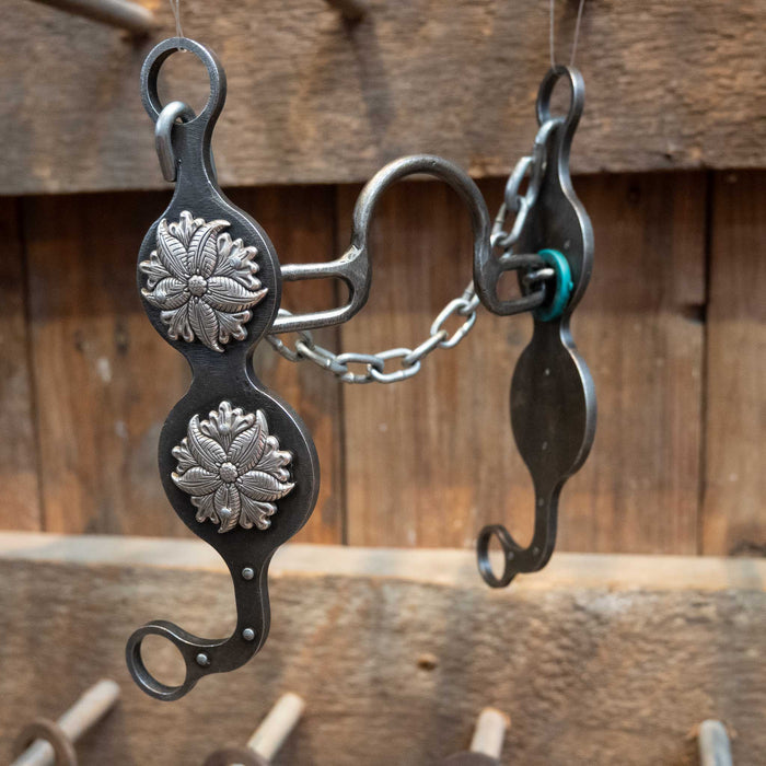 Petska Solid Port Silver Flower Conchos Bit