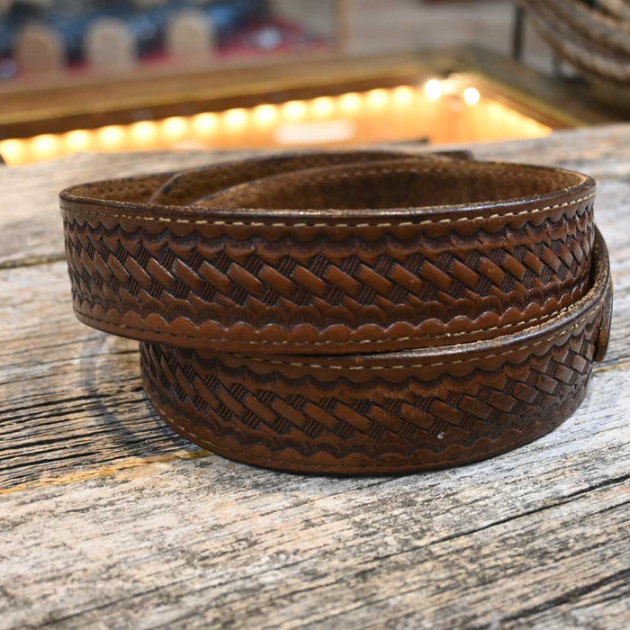 Vintage Leather Belt w/Silver Buckle Collectibles Teskey's
