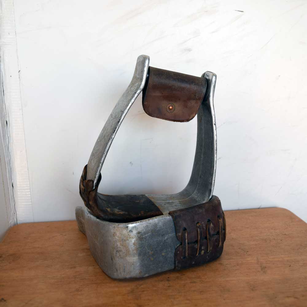 Used Aluminum Crooked Stirrups Sale Barn Teskeys   