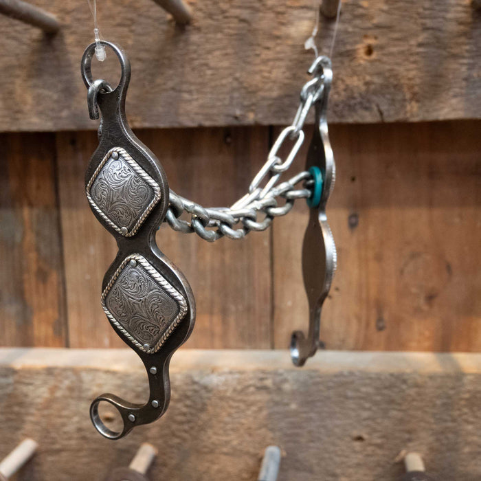 Used Petska Chain w/Diamond Conchos