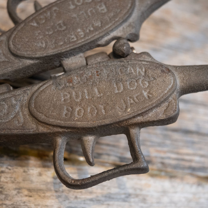 The American Bul Dog Boot Jack 1854