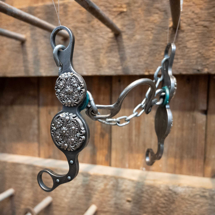 Petska Ported Chain Bit w/Flower Conchos