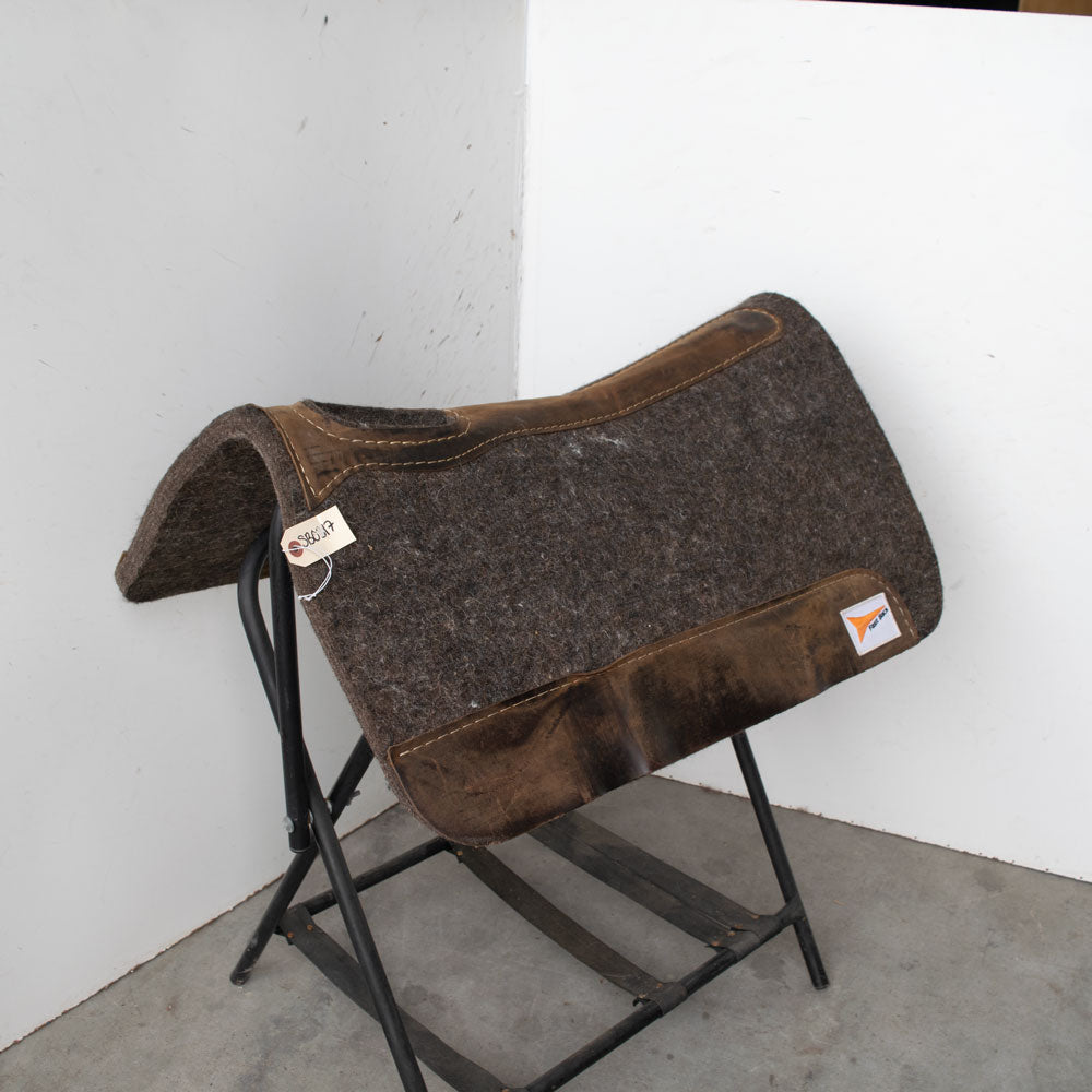 Used Fast Back Saddle Pad Sale Barn saddle pads   