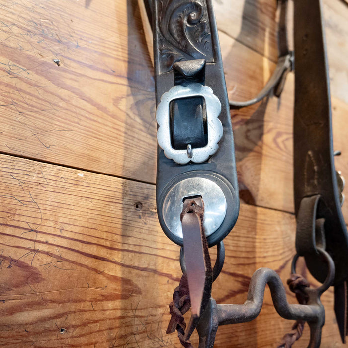 Vintage Tooled Bridle w/ Scalloped Silver conchos Tack - Rigs MISC