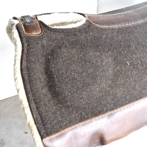 Used Classic Equine Biofit Saddle Pad Sale Barn Classic Equine