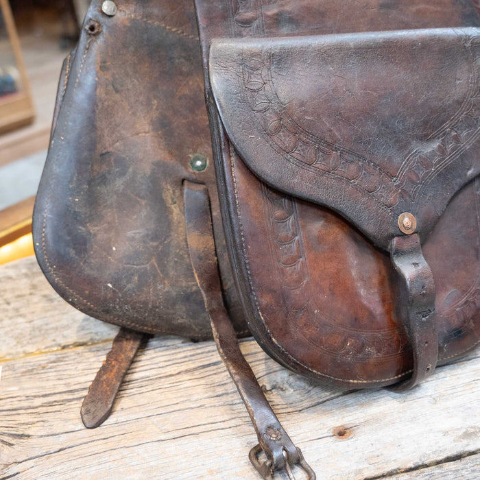Vintage Leather H.H. Heiser - Denver Colo. Saddle Bag Collectibles H.H. Heiser Denver Colo.