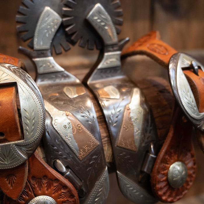 JD MOSS Mounted Whiskey Bottle & Shot Glass Spurs #265