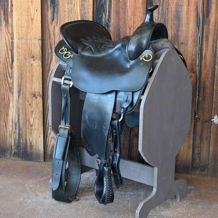 17" USED TUCKER TRAIL SADDLE