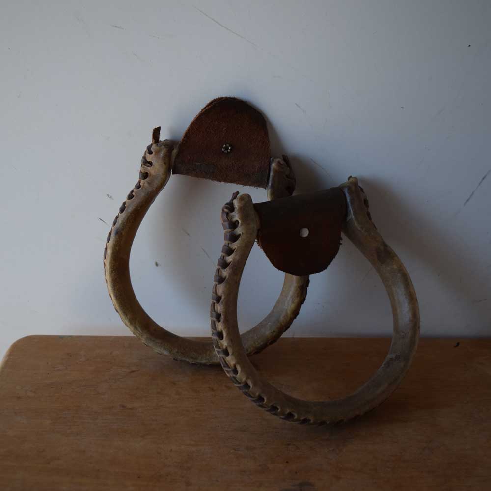 Used Rawhide Oxbow Stirrups Sale Barn Teskeys   