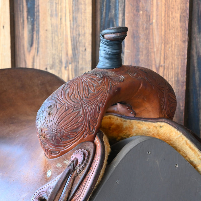 16.5" USED LUKE LANE RANCH CUTTER SADDLE