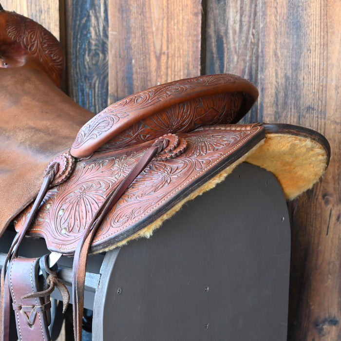 16.5" USED LUKE LANE RANCH CUTTER SADDLE