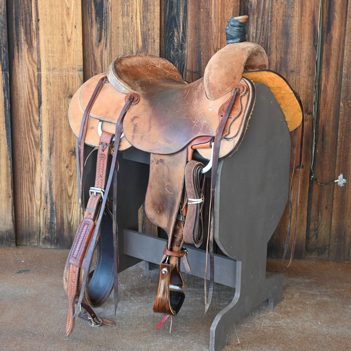 15.5" USED TESKEY'S PRO CUTTER RANCH CUTTER SADDLE Saddles - Used Teskey's Saddlery