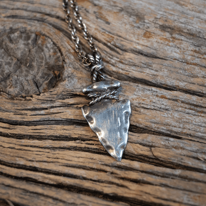 Vintage Sterling Silver Arrowhead & Rope Necklace