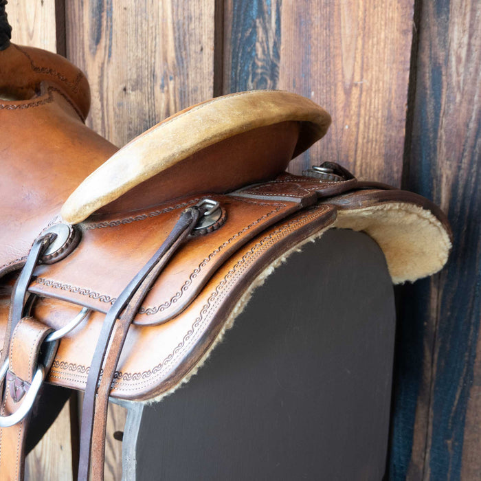 15" USED K.D NELSON RANCH SADDLE
