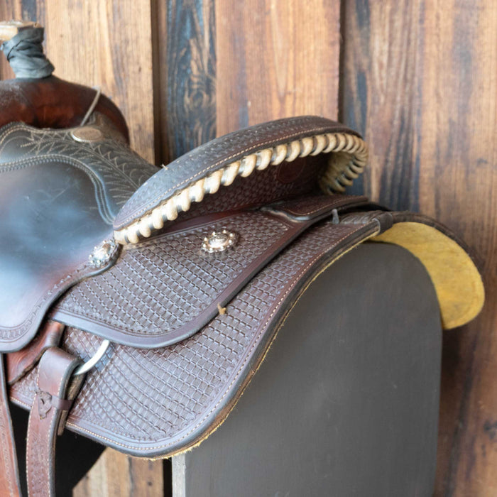 15" USED BILLY COOK TEAM ROPING SADDLE