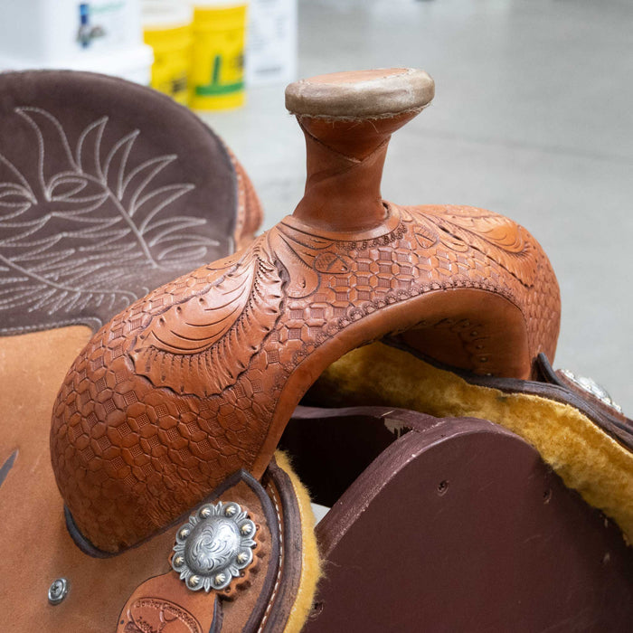 15" USED COWBOY CLASSIC TEAM ROPING SADDLE