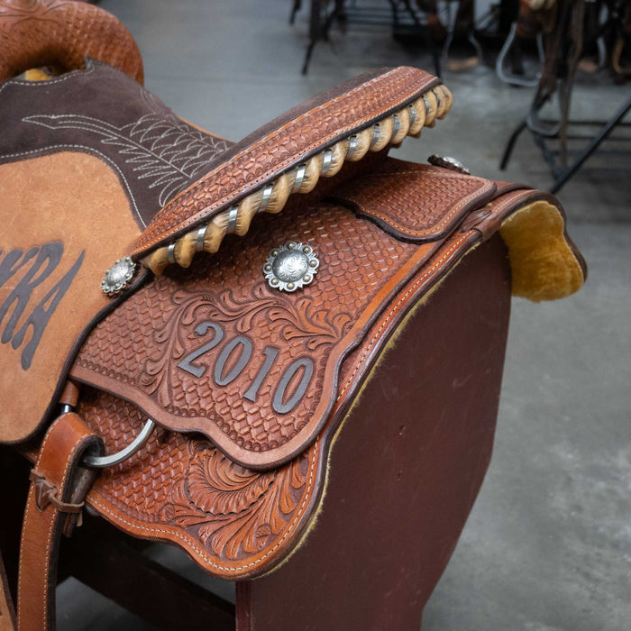 15" USED COWBOY CLASSIC TEAM ROPING SADDLE