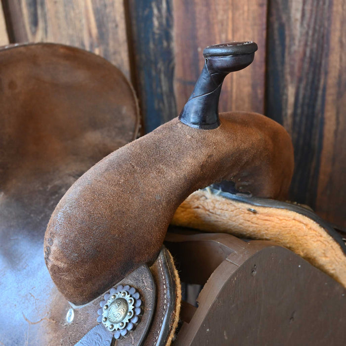 13.5" USED DOUBLE J POZZI PRO BARREL SADDLE