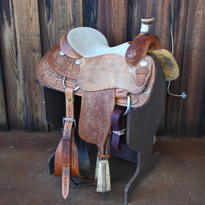 15.5" USED TESKEY'S TEAM ROPING SADDLE