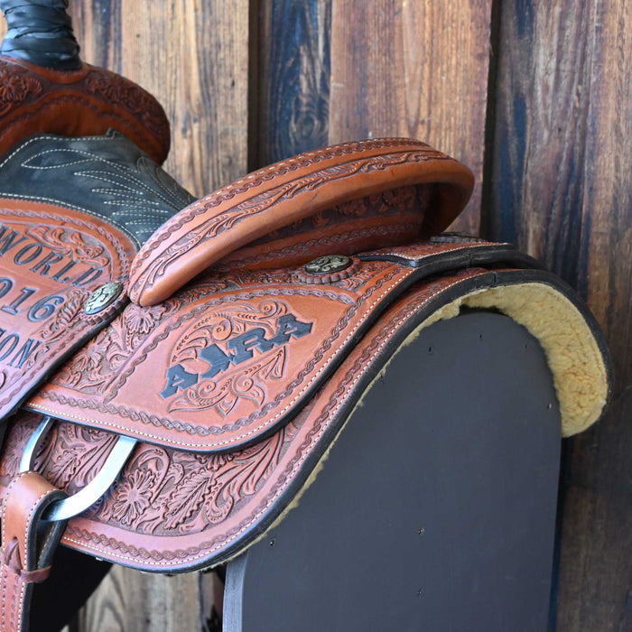 14.5" USED LAZY "L" BY LARRY COATS TEAM ROPING SADDLE