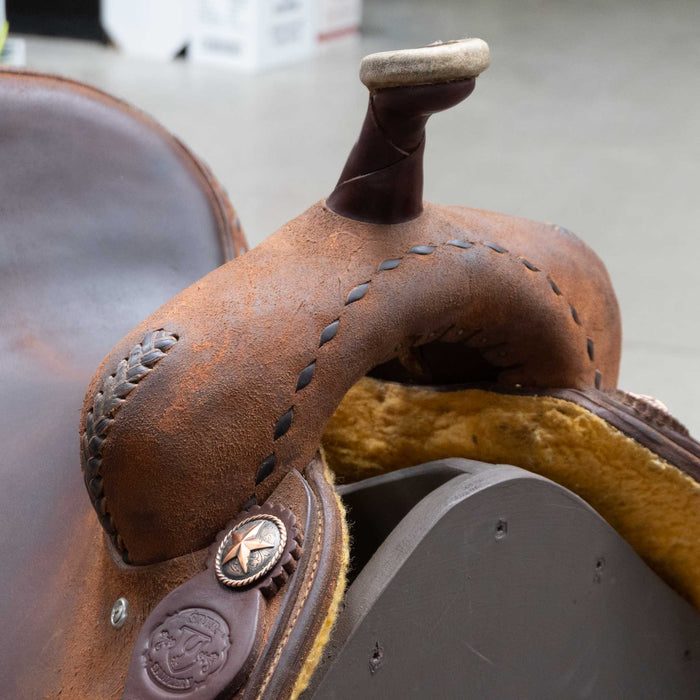 14.5" USED SPUR BARREL SADDLE
