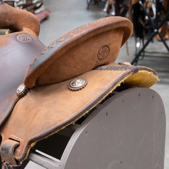 14.5" USED SPUR BARREL SADDLE