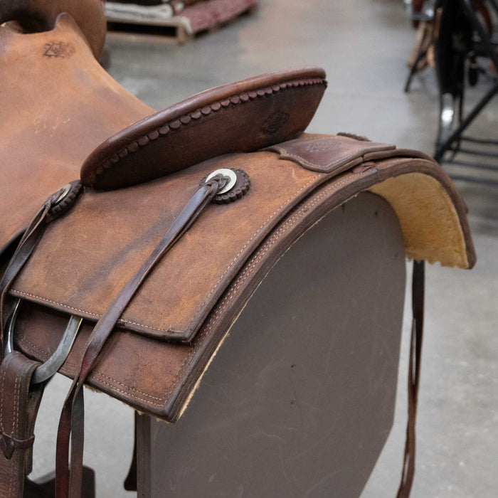 15" USED LUKE LANE RANCH CUTTER SADDLE