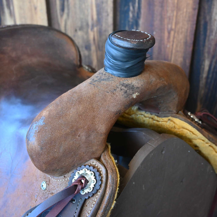 16" USED TEXAS RANCH OUTFITTERS RANCH SADDLE