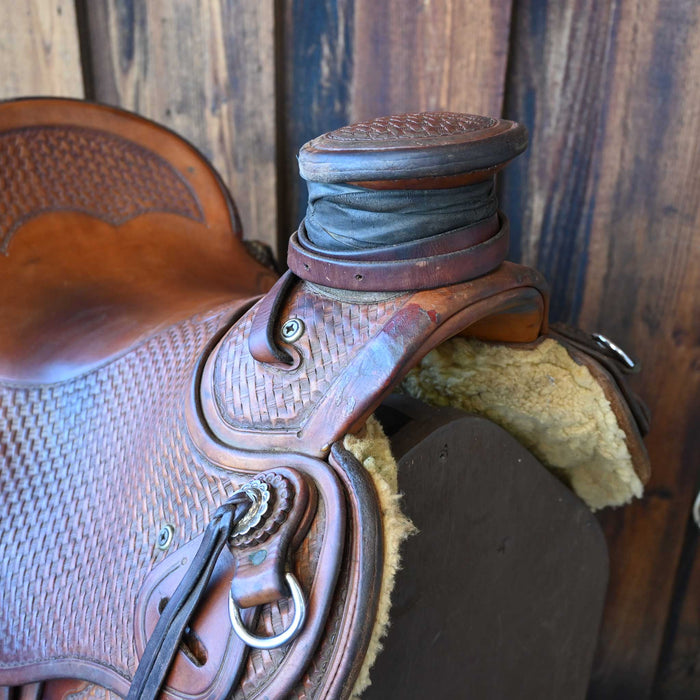 15.5" USED TULLY HOLE WADE SADDLE