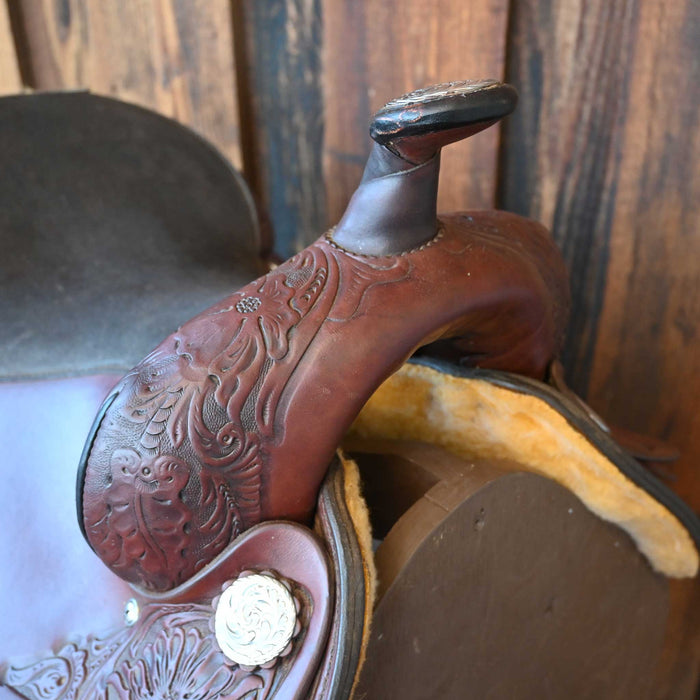 15.5" USED CIRCLE Y TRAIL SADDLE