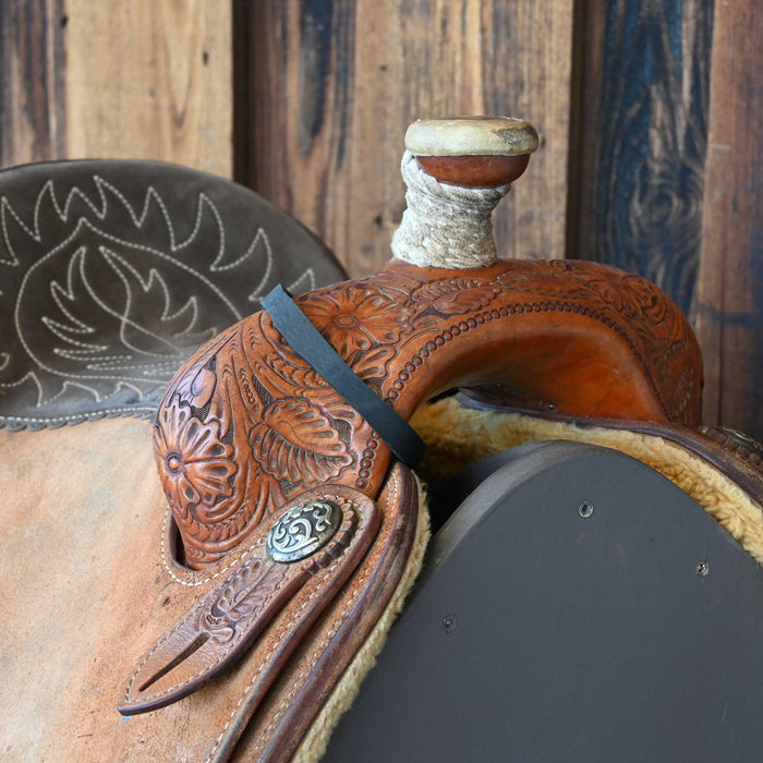 14" USED RAS CADE CALF ROPING SADDLE