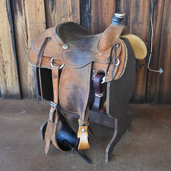 14" USED TRAVIS MILLS CALF ROPING SADDLE