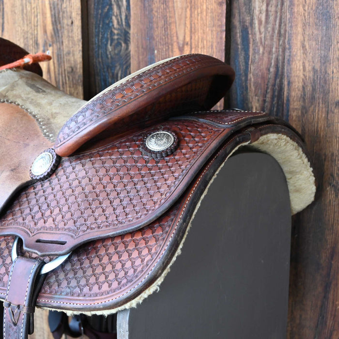 15" USED SRS TEAM ROPING SADDLE