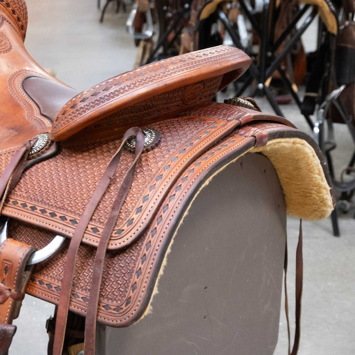 17" USED TESKEY'S PRO CUTTER RANCH CUTTER SADDLE