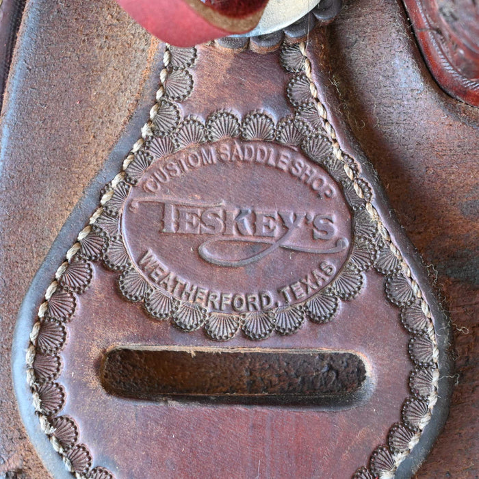 15.5" USED TESKEY'S TEAM ROPING SADDLE