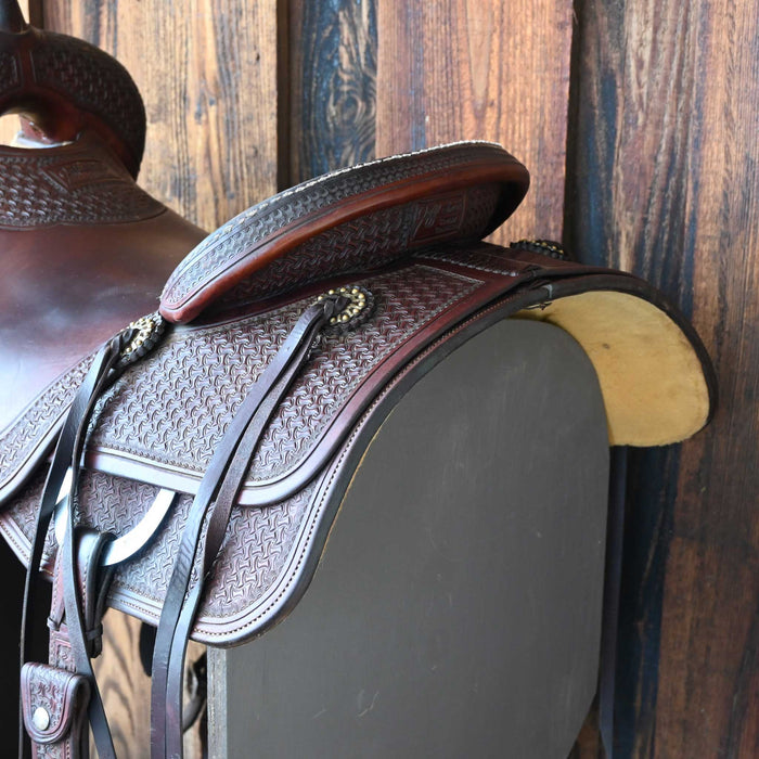 16.5" USED JEFF SMITH CUTTING SADDLE