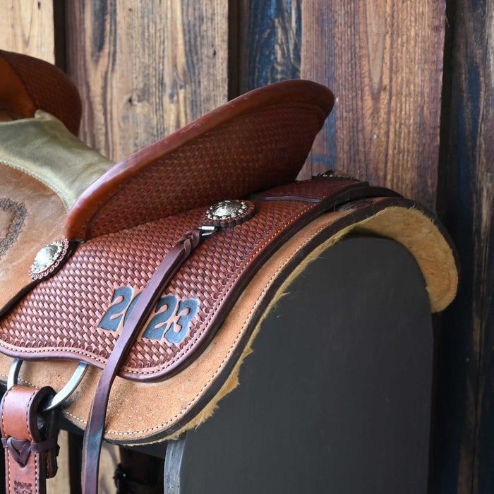 15" USED SLONE SADDLES SILVER SERIES TEAM ROPING SADDLE Saddles - Used Slone Saddles